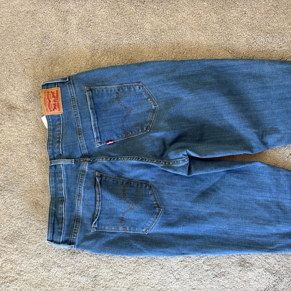 Levi’s High Rise Skinny Jeans Women’s Distressed 32 - Picture 6 of 7